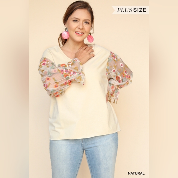 Tops - Floral embroidered sheer sleeve top
